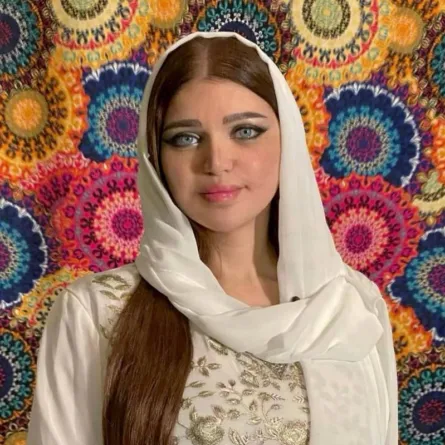 ياسمين الخطيب - الصورة من حسابها على الفيس بوك