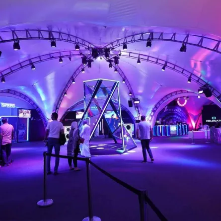 vr تجذب الشباب