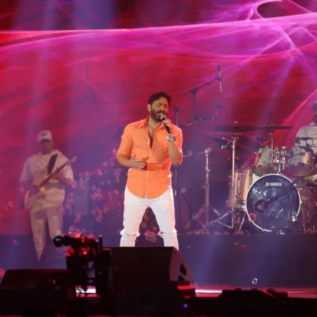  تامر حسني يحيي حفلاً بجدة ويشعل الأجواء-الصورة خاصة بـ"سيدتي"