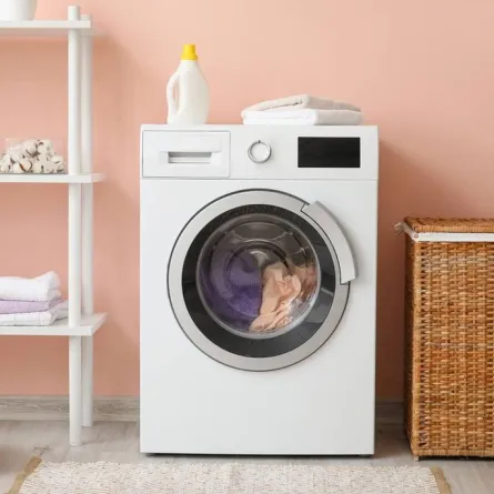 مكونات فعالة في القضاء على بقع الملابس