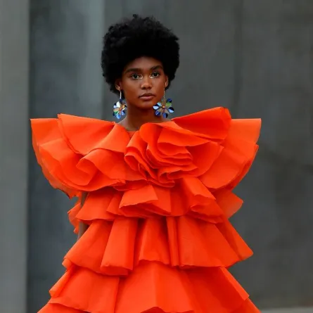 موديلات فساتين كشكش