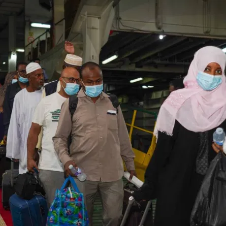 ميناء جدة الإسلامي يستقبل أولى رحلات الحجاج القادمين بحرًا