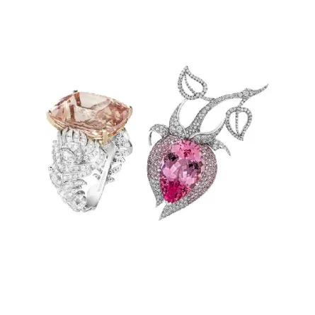 مجوهرات مرصّعة بحجر المورجانيت للمرأة الراقية