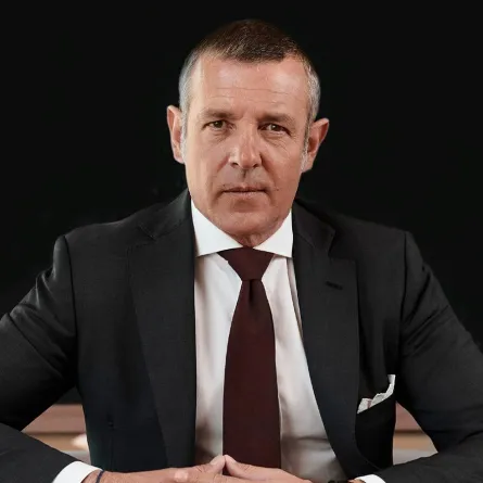 الرئيس التنفيذي لعلامة روجيه دوبوي نيكولا أندرياتا Nicola Andreatta