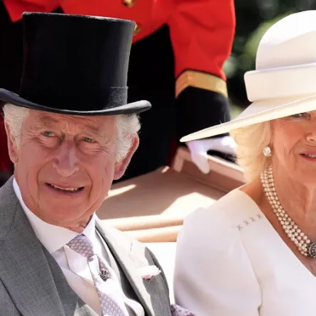 الأمير تشارلز وزوجته - الصورة من حسابه الرسمي على انستغرام