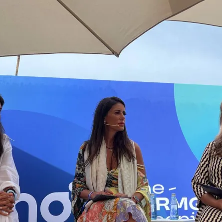 جلسة تمكين المرأة 