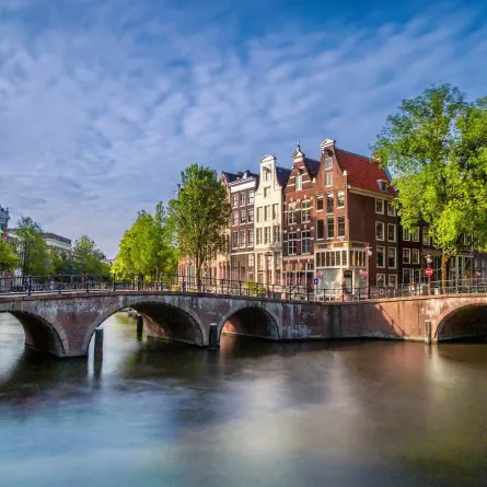 أماكن سياحية جذابة عند السفر إلى أمستردام