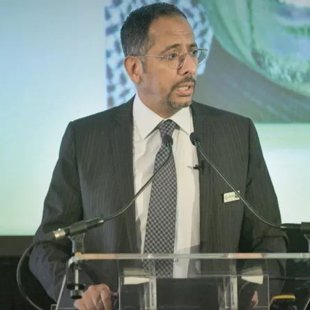 من لقاء الأستاذ بندر بن إبراهيم الخريف مع عدد من المستثمرين في بريطانيا 