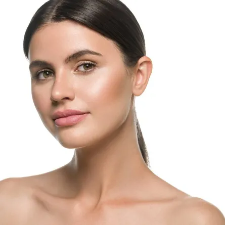 الآذريون لترطيب البشرة