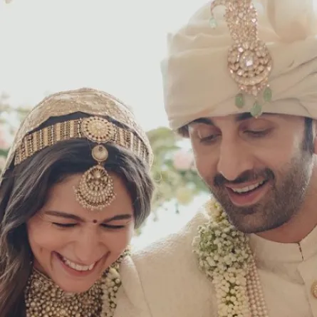 عليا بهات ورانبير كابور - الصورة من حساب النجمة على إنستغرام