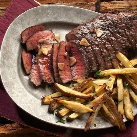 أضرار الإكثار من أكل اللحوم في العيد