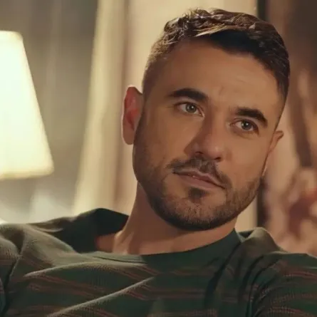 أحمد عز - صورة من صفحته على " انستغرام"