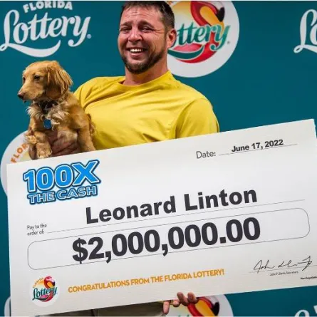 شاب يفوز باليانصيب