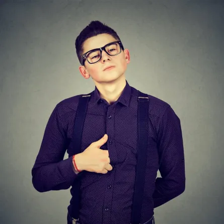 صورة لمراهق نرجسي