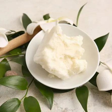 فوائد زبدة الشيا للخطوط الحمراء