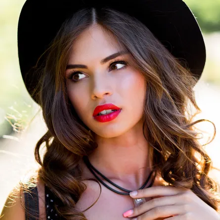 اتجاهات مكياج صيف 2022