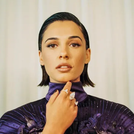 تسريحات شعر نعومي سكوت للشعر القصير