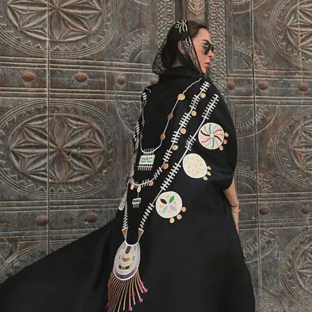 عباية من مجموعة الرياض