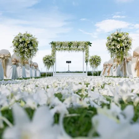 نصائح مساعدة في اختيار الديكورات المتعلّقة بحفل الزفاف