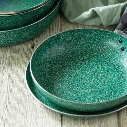 طرق متبعة في التنظيف للأواني السيراميك 