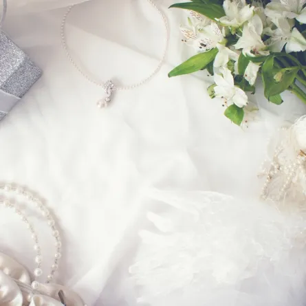 على كل عروس الالتزام بقواعد الإتيكيت الخاصّة بحفل الزفاف