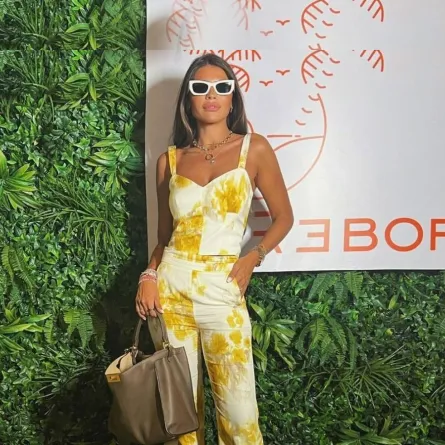 إطلالات صيفية منعشة من العنود بدر