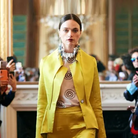 بدلات بألوان غير تقليدية من مالو سانفر Malu Sanffer