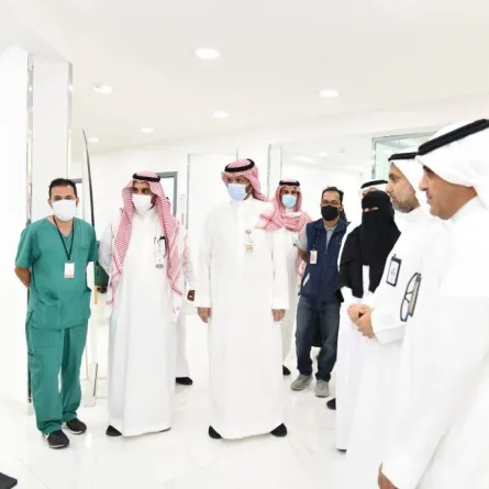 وزير الصحة يفتتح 8 مراكز صحية بجدة