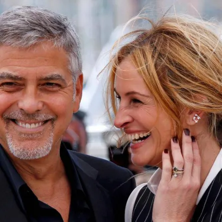 جوليا روبرتس وجورج كلوني - الصورة من وكالة رويترز