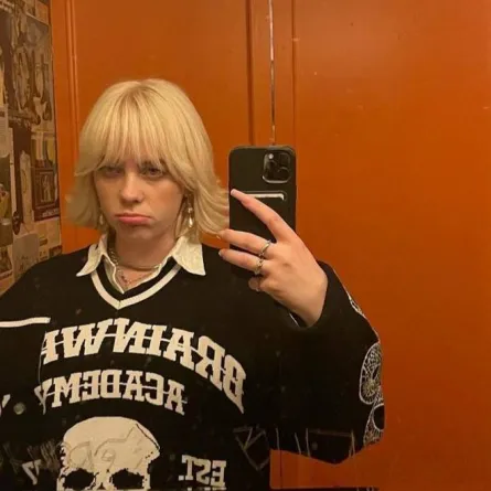 بيلي إيليش- الصورة من حسابها على إنستغرام