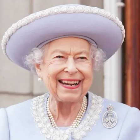 الملكة إليزابيث- الصورة من حساب The Royal Family على إنستغرام