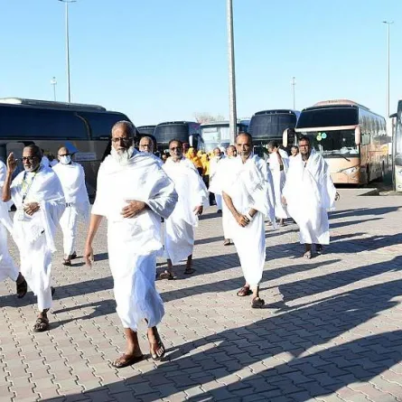 تفويج أكثر من 45 ألف حاج من ميقات ذي الحليفة بالمدينة المنورة إلى مكة المكرمة 