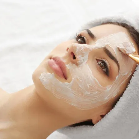 أقنعة للبشرة