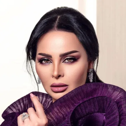 ديانا كرزون -الصورة من صفحتها الرسمية على الفيس بوك