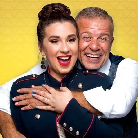 شريف منير وابنته أسما - صورة من حساب أسما على إنستجرام