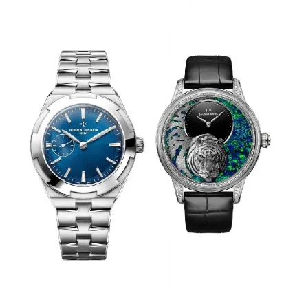 ساعات نسائية بأساور عريضة