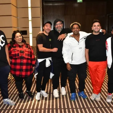 عرض مسرحية (عائلة تس) للمرة الثالثة بموسم الرياض