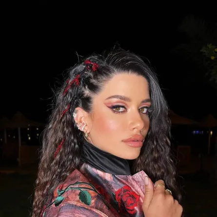 سينتيا خليفة - الصورة من صفحتها على الفيس بوك