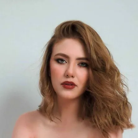 رحمة حسن - الصورة من حسابها على انستغرام