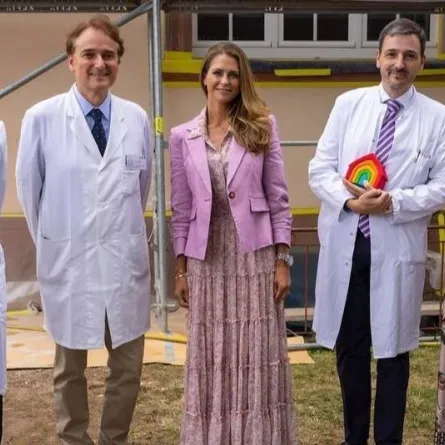 الأميرة مادلين أثناء زيارتها لموقع مؤسسة الطفولة العالمية بألمانيا- الصورة من حساب الأميرة مادلين على إنستغرام