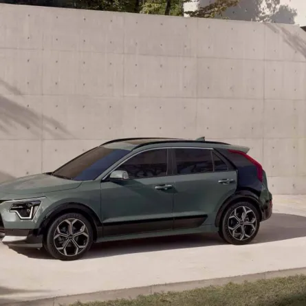 كيا تطلق نيرو الجديدة 2023