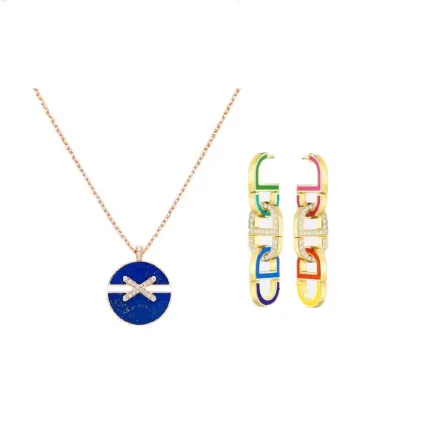 أرقى مجوهرات ملونة لصيف 2022