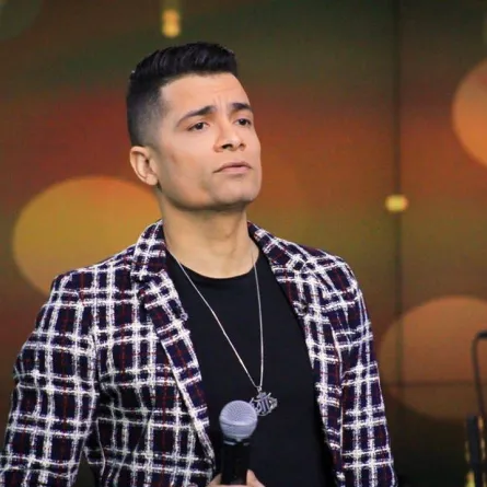 حسن شاكوش - الصورة من صفحته الرسمية على الفيس بوك