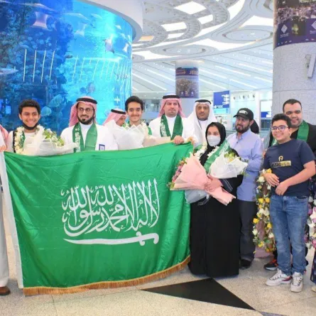 أعضاء المنتخب السعودي للأحياء