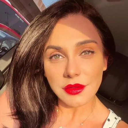 سلاف فواخرجي - الصورة من حسابها على انستغرام