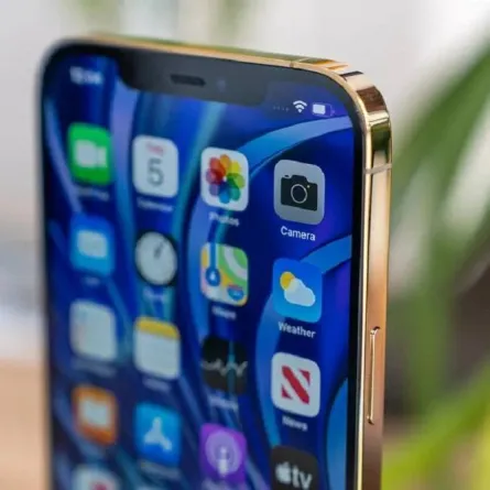 صورة هاتف آيفون