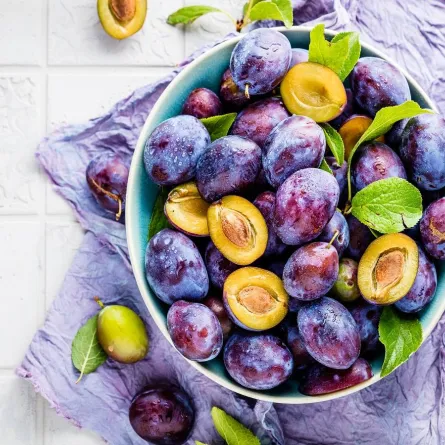 صورة لفاكهة البرقوق