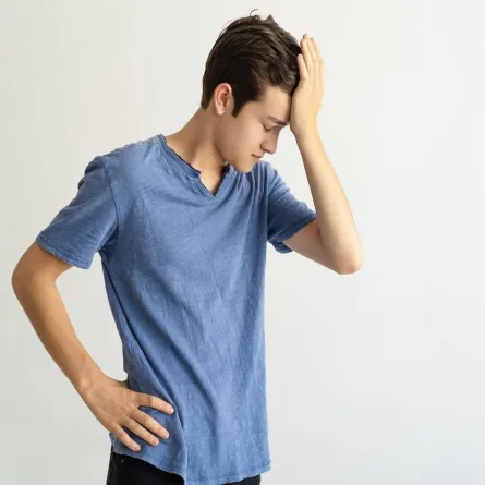 صورة لشاب مراهق