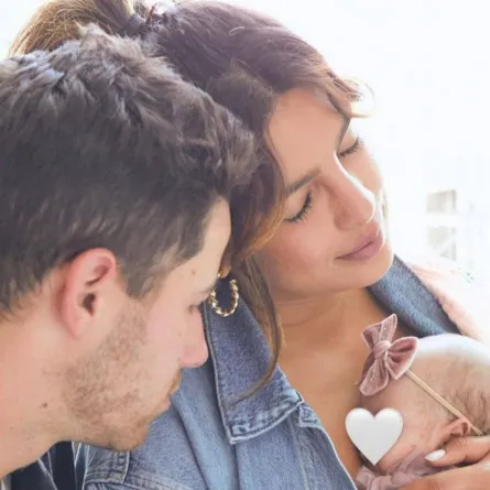 بريانكا شوبرا ترحب بابنتها مالتي ماري- الصورة من حساب بريانكا شوبرا على إنستغرام