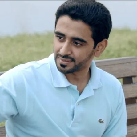 عبدالله عاجل العنزي - صورة من حساب المدون الكويتي الزيادي